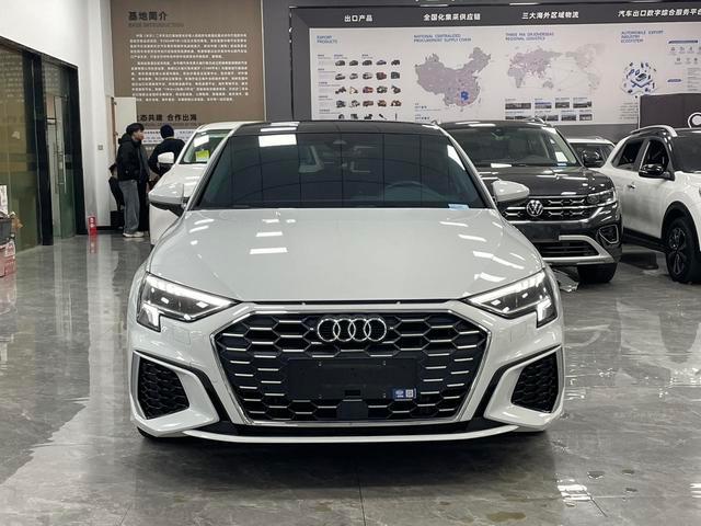 2021 Audi A3 35TFSI — Usado Berlina