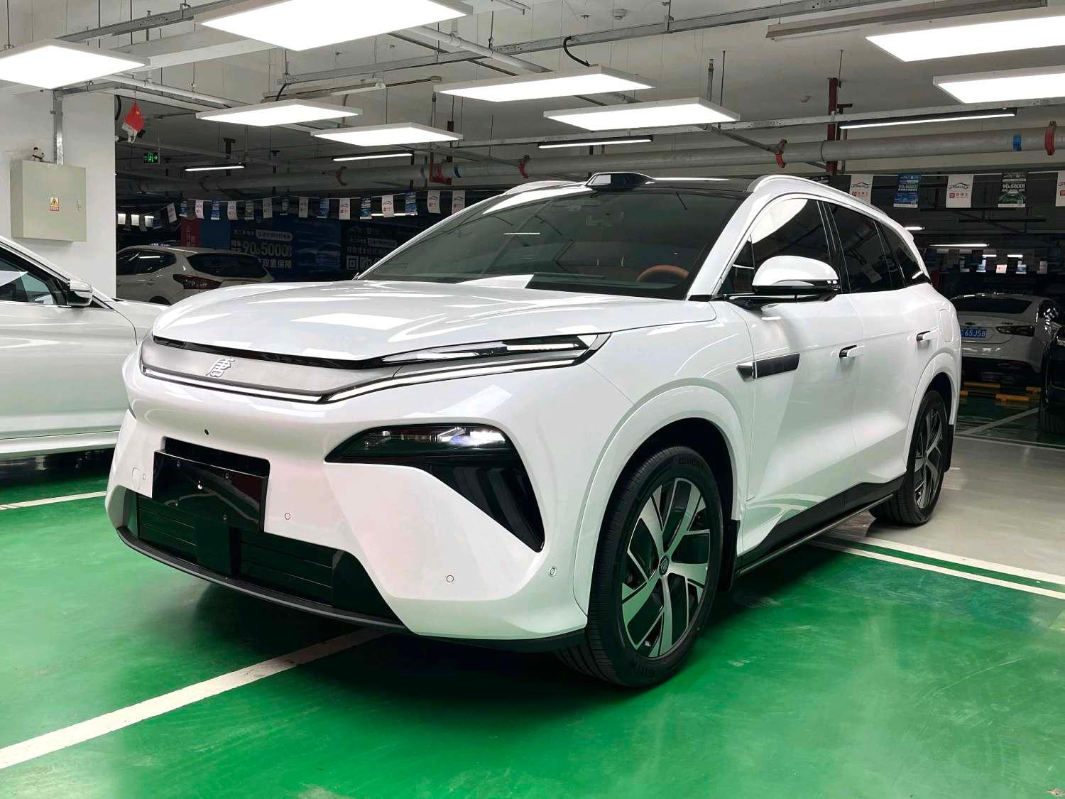 2024 BYD Tang L DM-i — مستعمل SUV