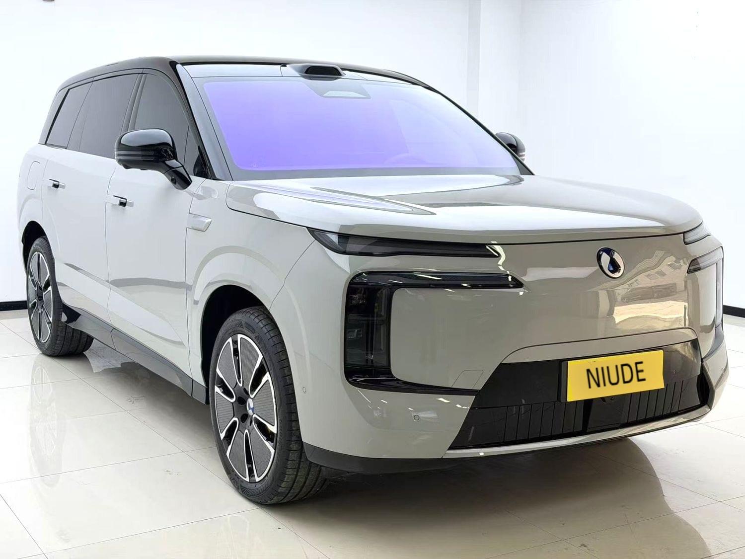 2024 Denza N8L — مستعمل SUV