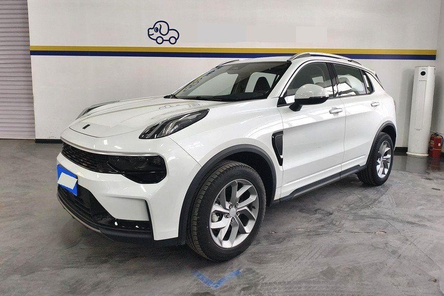 2024 Lynk & Co 01 — Used Sedan
