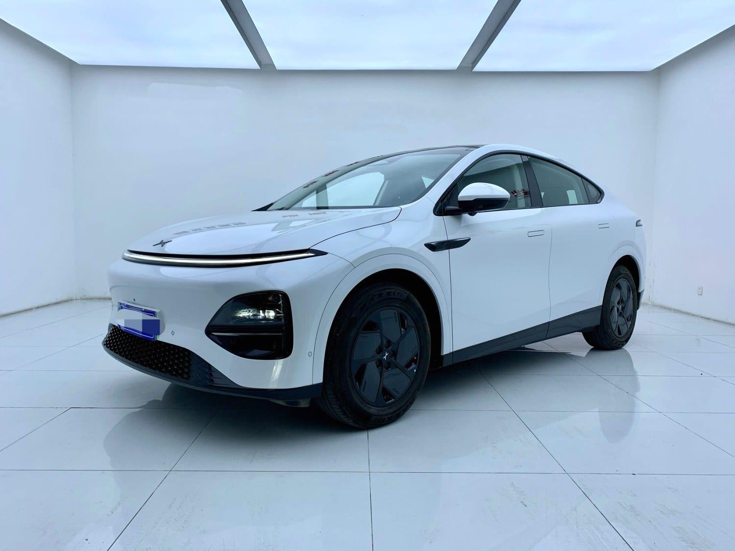 2025 XPeng G6 625 Long Range Max Flagship Edition — Gebraucht SUV