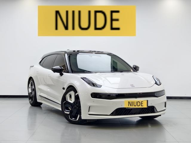 2022 Zeekr 001 Ultra Long Range Dual Motor YOU Edition — Gebraucht Limousine