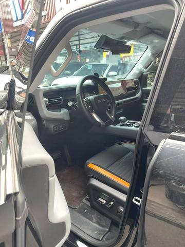 BAIC Beijing BJ40 2.0D Blade Hero Edition Crosser - 2