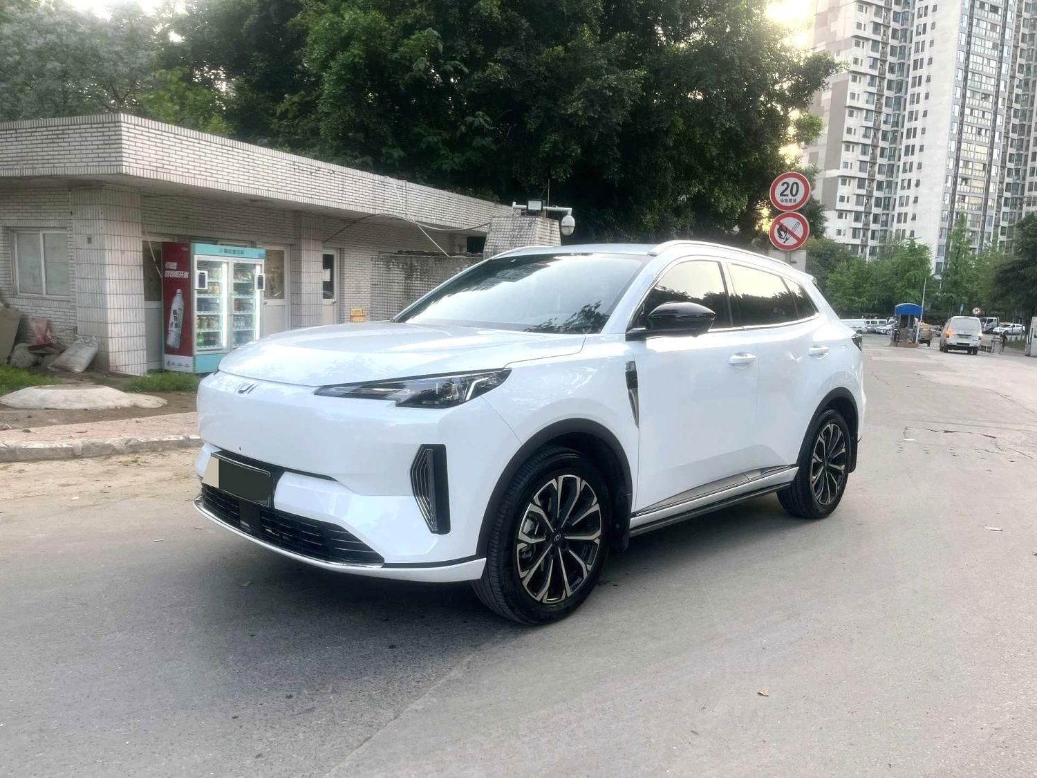 2025 Changan Qiyuan Q05 1.5 Champion Edition 125 Premium مستعمل سيدان — image 1