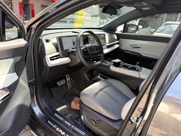 Changan UNI-T 1.5T Deluxe - 3