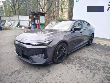 Changan UNI-V 1.5T Deluxe - 1
