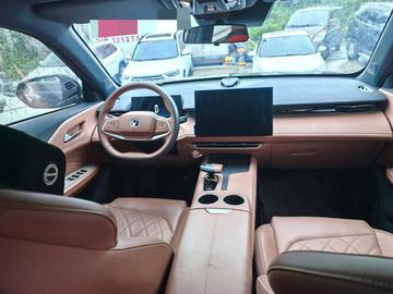 Changan UNI-Z Smart ElectriciDD 1.5 125km Excellence - 3
