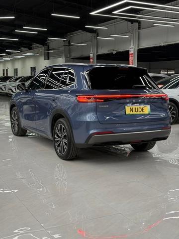 Geely Galaxy Starship7 EM-i 120KM Pilot Edition - 3