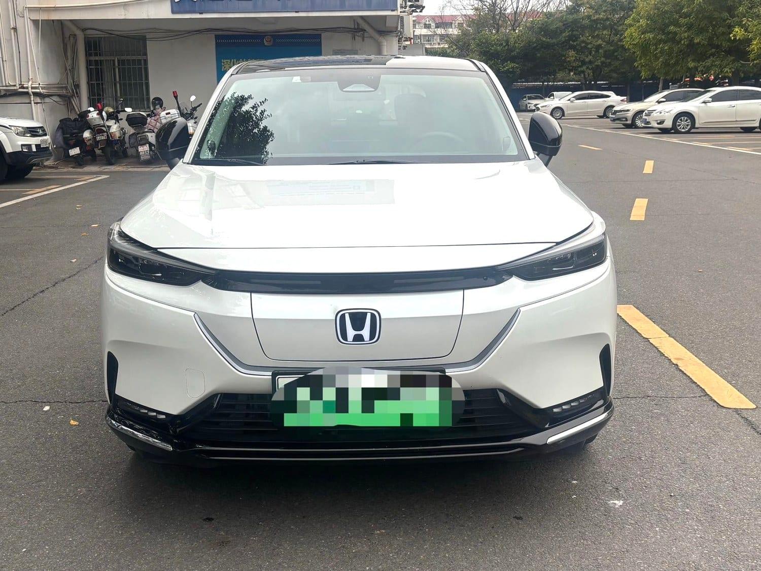 2022 Honda e NS1 e Edition Used Sedan — image 1