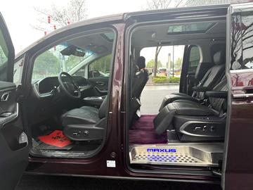 Maxus G90 48V 2.0T Nebula7-Seater Edition - 2