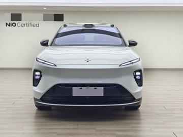 NIO ES8 100k Wh Signature - 1