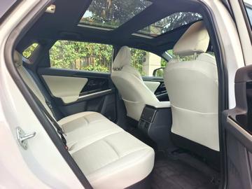 Toyota bZ4X 615 MAX Edition - 4